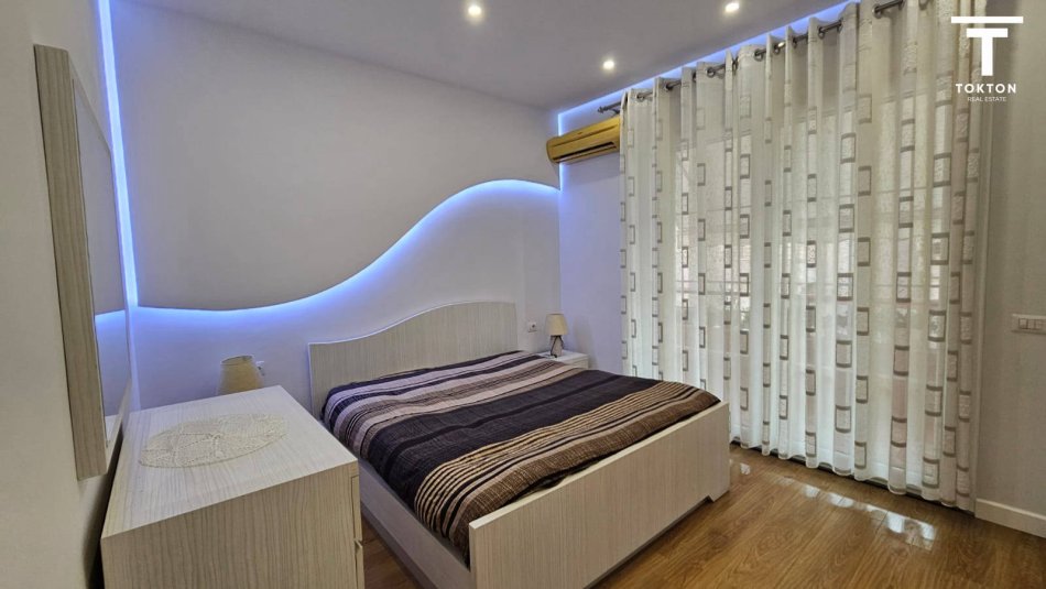 Tirane, shitet apartament 2+1 Kati 1, 90 m² 180.000 € (Liqeni i Thate) TT 1301