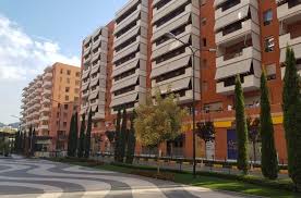 Shqiperi, jepet me qera dyqan Kati 0, 66 m² 1.700 € (Kompleksi Delijorgji)