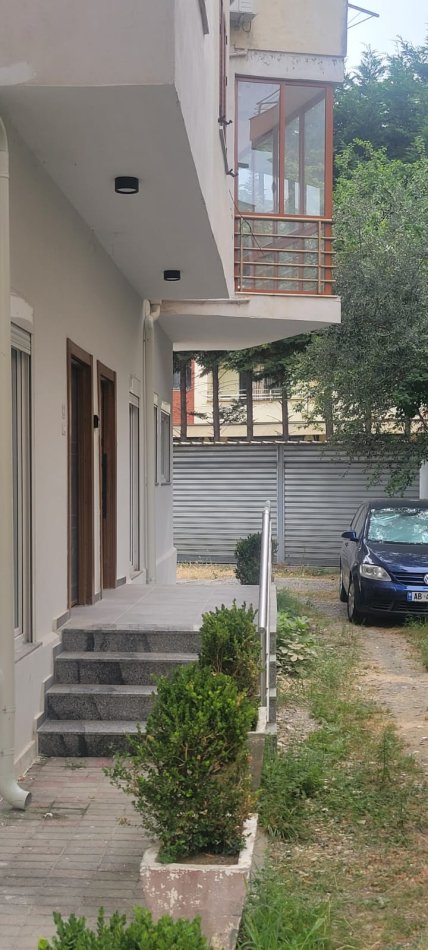 Durres, shitet apartament 1+1 Kati 0, 54 m² 95.000 € (Shkembi Kavajes)