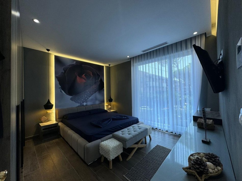 Durres, shitet Vile 4+1+Ballkon Kati 2, 180 m² 500.000 € (Gjiri Lalezit, Durres)