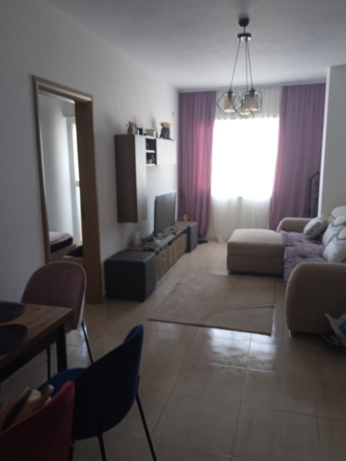 Durres, shitet apartament 1+1+Ballkon Kati 8, 62 m² 75.000 € (Shkembi Kavajes, Durres)