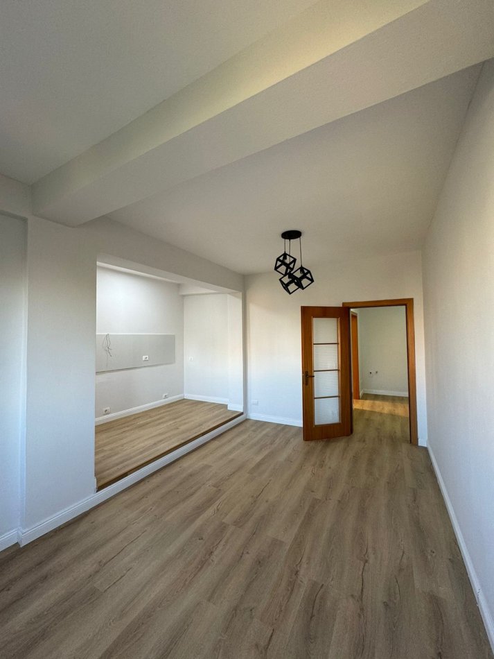 Durres, shitet apartament 1+1 Kati 4, 45.5 m² 65.000 € (Iliria, Plazh)