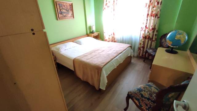 Tirane, jap me qera apartament 2+1+BLK te Komuna e Parisit