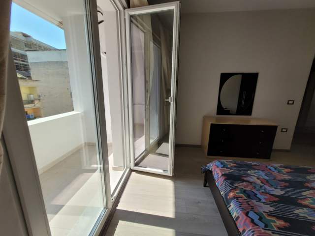 Tirane, jap me qera apartament 2+1+BLK Kati 3, 80 m² 350 Euro (Ali Dem)