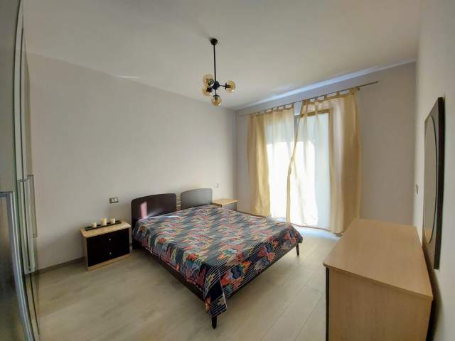 Tirane, jap me qera apartament 2+1+BLK Kati 3, 80 m² 350 Euro (Ali Dem)