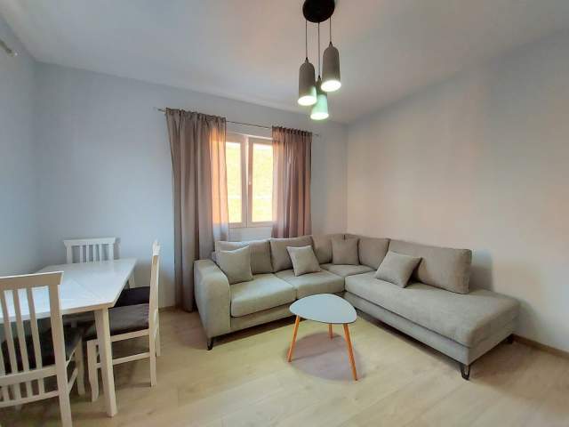 Tirane, jap me qera apartament 2+1+BLK Kati 3, 80 m² 350 Euro (Ali Dem)