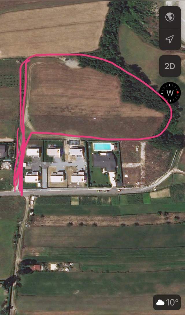 Tirane, shes toke 18.000 m² 70 Euro/m2 (Vishnje)