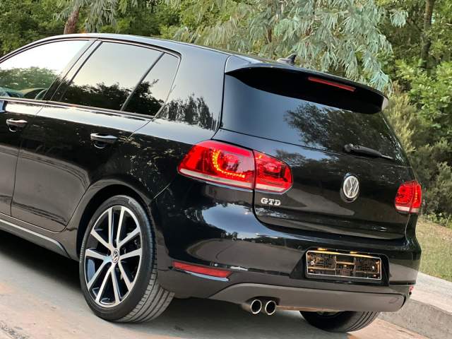 shes Volkswagen VW GOLF 6 (GTD) - 2.0 NAFTE - FULL- 2012