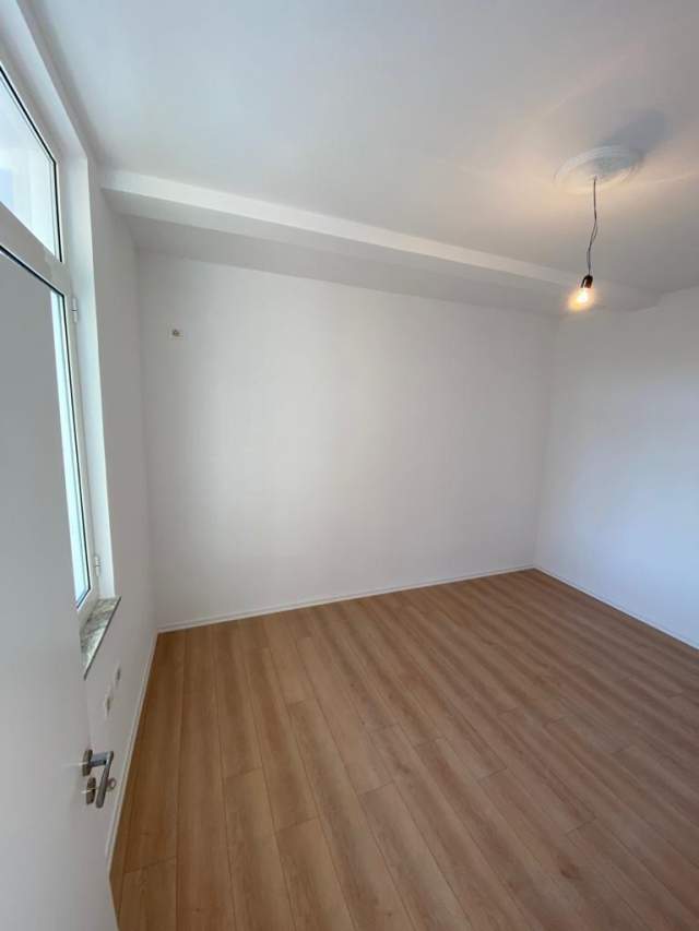 Tirane, shitet apartament 2+1 Kati 6, 104 m² 850 Euro/m2 (Yzberisht)