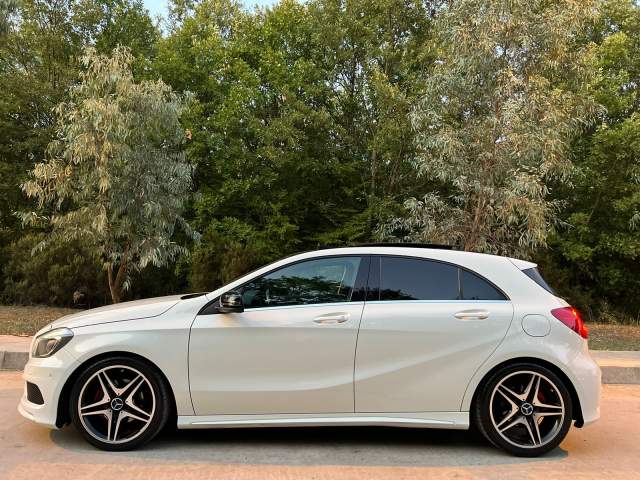 shes Mercedes-Benz MERCEDES A 200 (NAFTE) - AMG - PANORAMA Viti 2013,