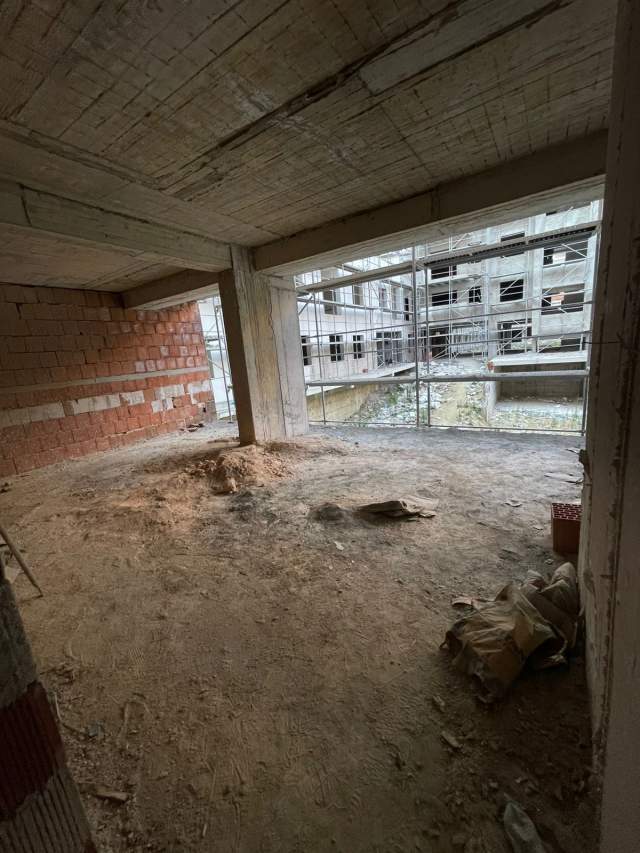 Tirane, shitet apartament 1+1+BLK Kati 1, 60 m² 45.000 Euro (sotir caci)