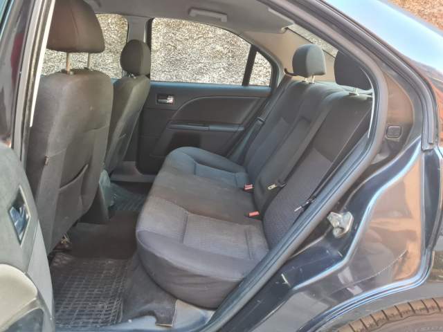 Tirane, shitet makine Ford Mondeo Viti 2006, 2.500 Euro