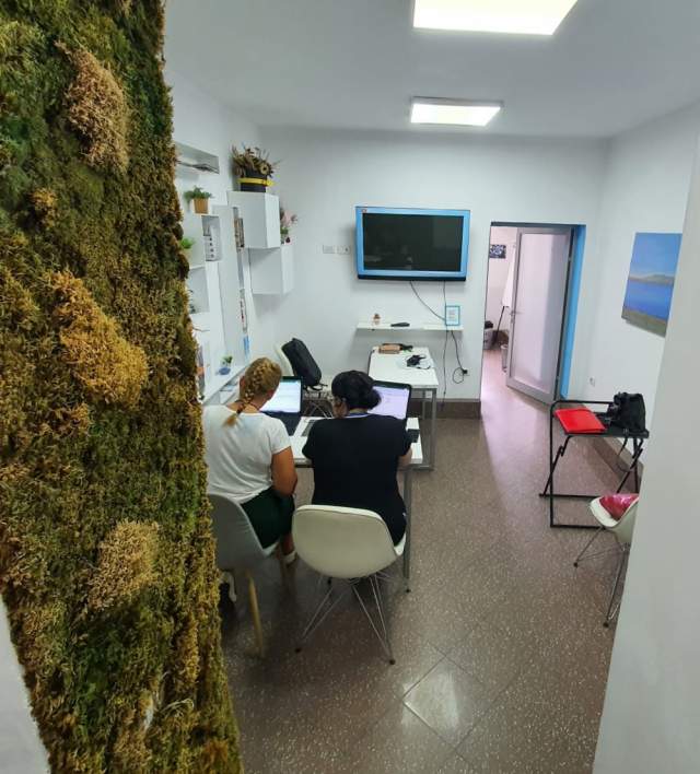 Tirane, jepet me qera ambjent biznesi Kati 0, 85 m² 800 Euro (Rruga Nikolla Tupe)