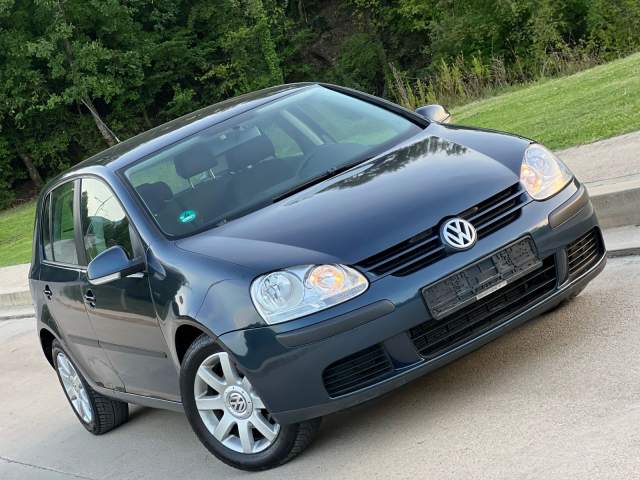 shes Volkswagen VW GOLF 5 - 1.9 NAFTE - MANUAL - 2006