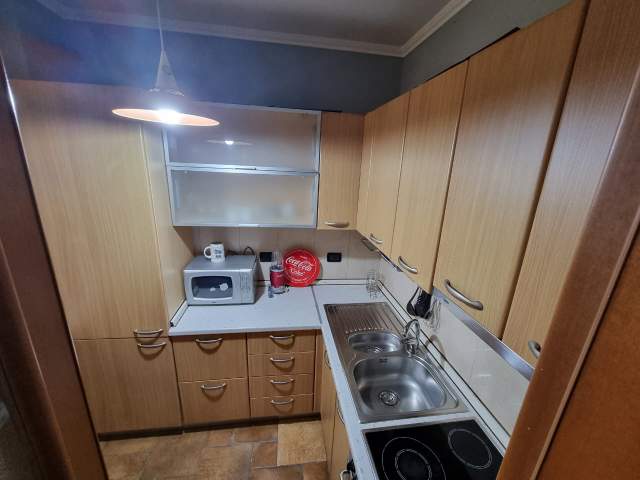 Apartament 2+1 me qira Myslym Shyri Tirane!!