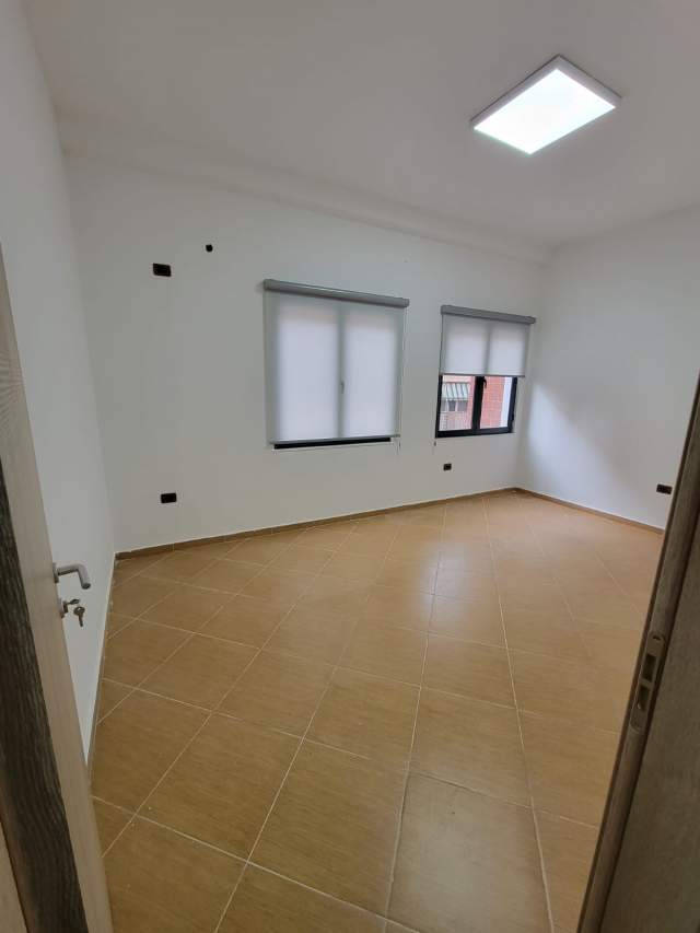 Tirane, jepet me qera apartament 1+1 Kati 1, 64 m² 50.000 Leke (sulejman delvina)