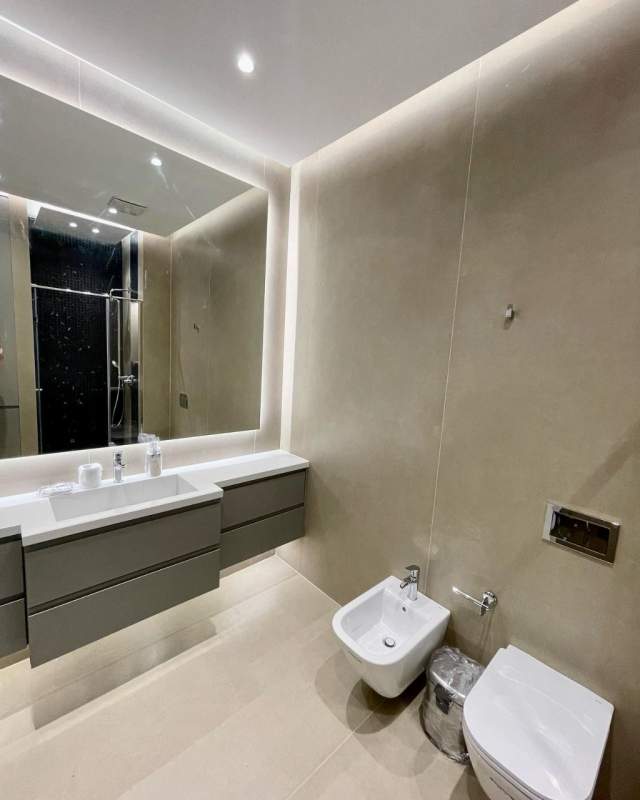 Japim me qira apartament 1+1 te "Square 21", 76 m² 650 Euro