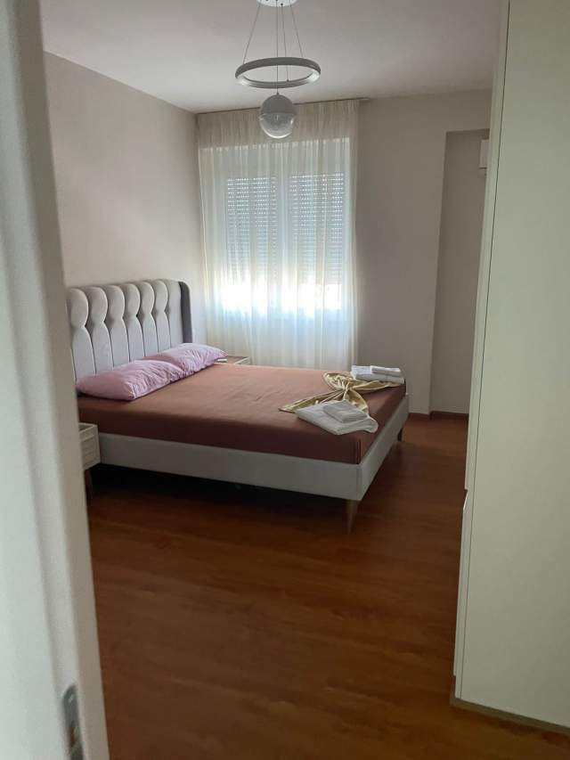 Tirane, jepet me qera apartament 2+1+BLK Kati 6, 110 m² 650 Euro (Ndre  mjeda)
