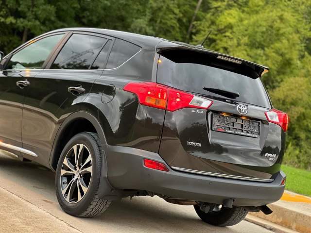 shes Toyota TOYOTA RAV 4 - AUTOMAT - 85.000 KM Viti 2015,