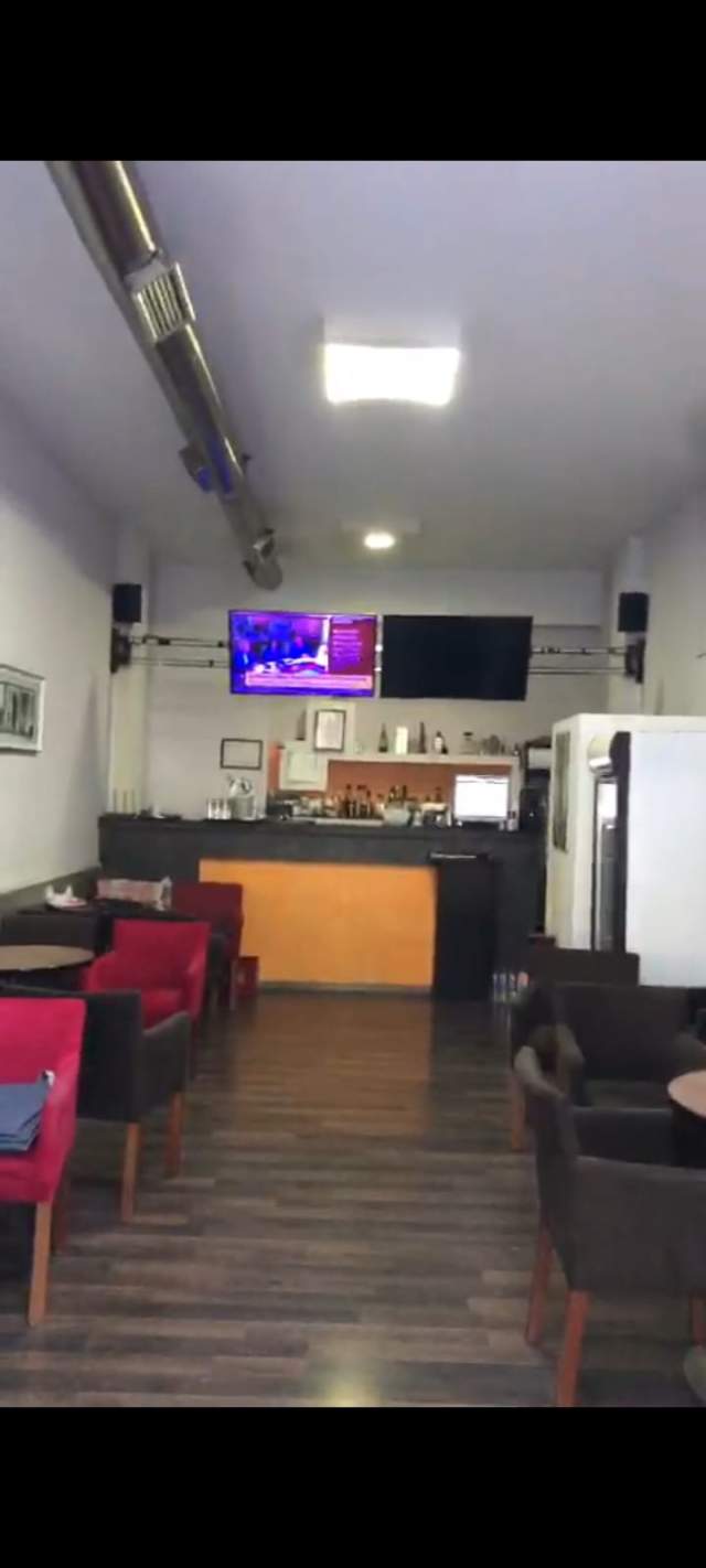 Vlore, shitet lokal Kati 1, 53 m² 3.500 Euro/m2 (bulevardi Ismail Qemali)