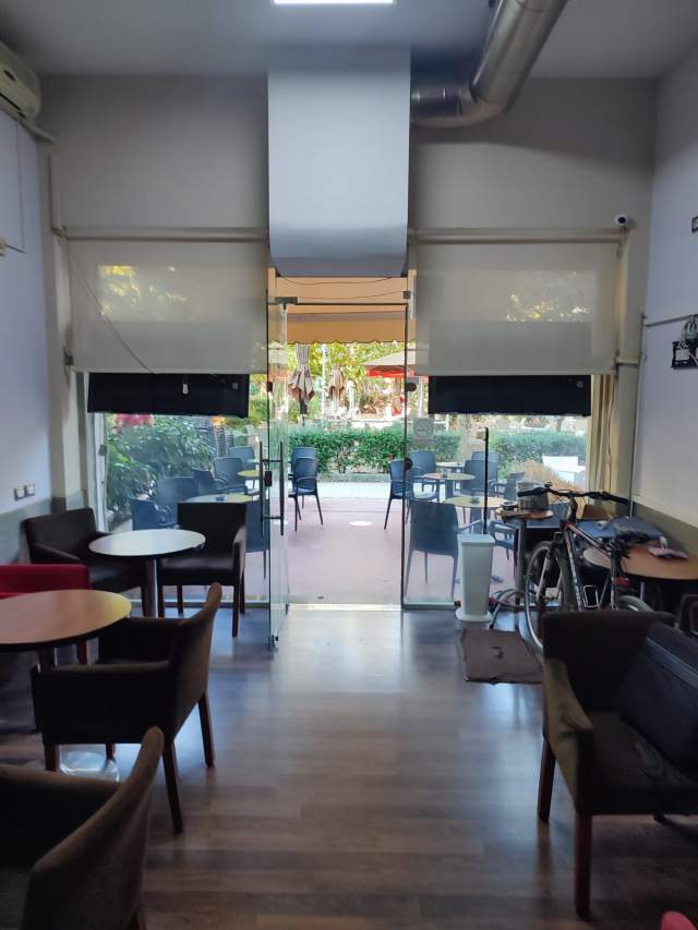 Vlore, shitet lokal Kati 1, 53 m² 3.500 Euro/m2 (bulevardi Ismail Qemali)