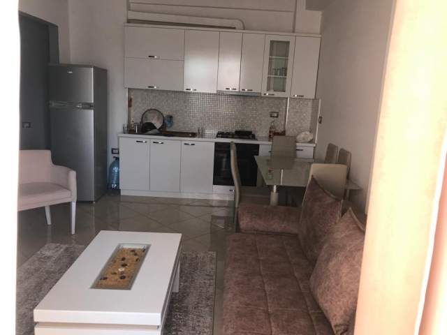 Tirane, shitet apartament 1+1+BLK Kati 5, 55 m² 42.000 Euro (demokracia)