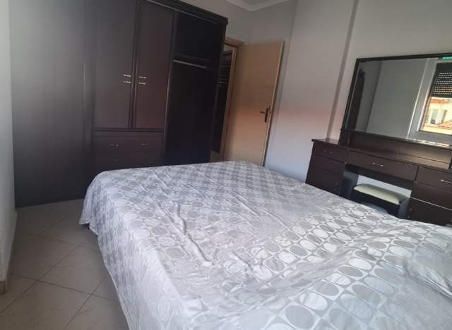 Tirane, shitet apartament 1+1+BLK Kati 3, 72 m² 65.000 Euro (kodra e diellit)