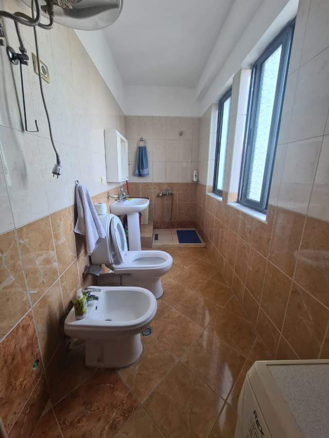 Tirane, shitet apartament 1+1+BLK Kati 3, 72 m² 65.000 Euro (xhorxh washington)