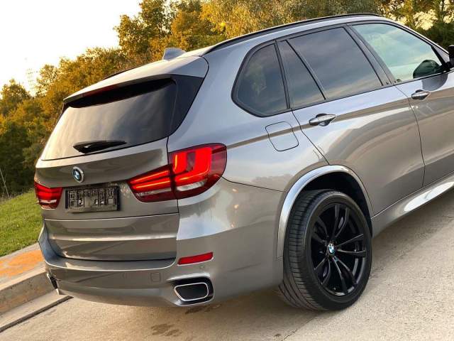shes BMW BMW X5 - 3.5d X-DRIVE - M PACKET - 2017