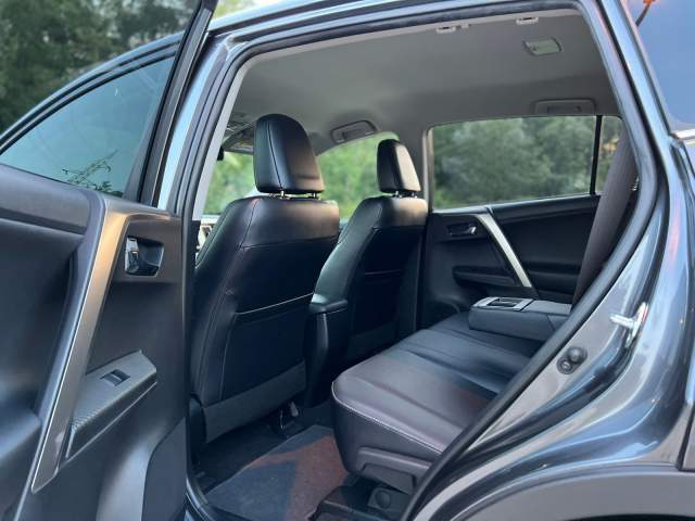 shes Toyota TOYOTA RAV 4 - AUTOMAT - FULL - 2014