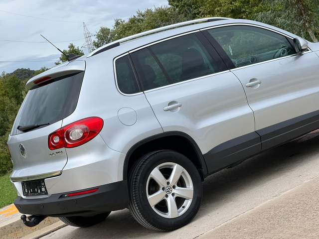 shes Volkswagen VW TIGUAN - PANORAMA - FULL - 2009