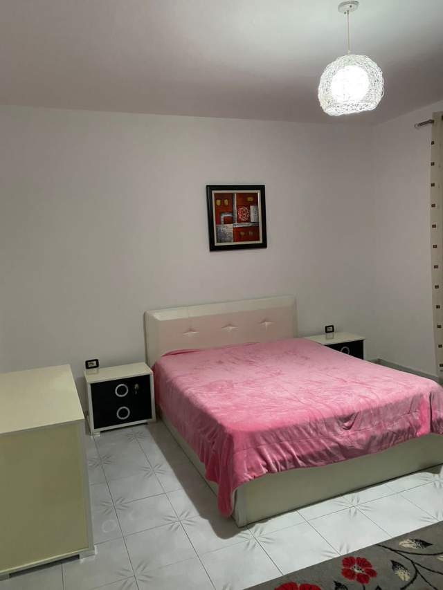 Tirane, jepet me qera apartament 2+1+A+BLK Kati 2, 120 m² 400 Euro (Don bosko)