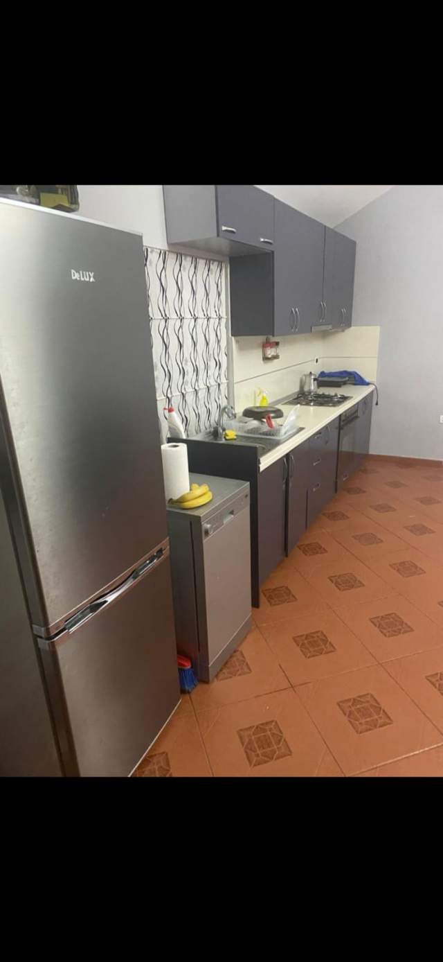 Tirane, jepet me qera apartament duplex 3+1+BLK Kati 2, 230 m² 400 Euro (dalip topi)