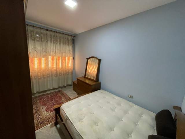 Tirane, shitet apartament 5+1+BLK Kati 1, 162 m² 320.000 Euro (durresit)