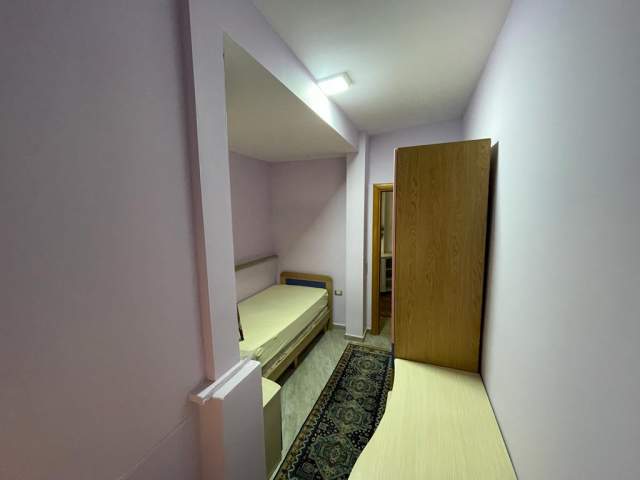 Tirane, shitet apartament 5+1+BLK Kati 1, 162 m² 320.000 Euro (durresit)