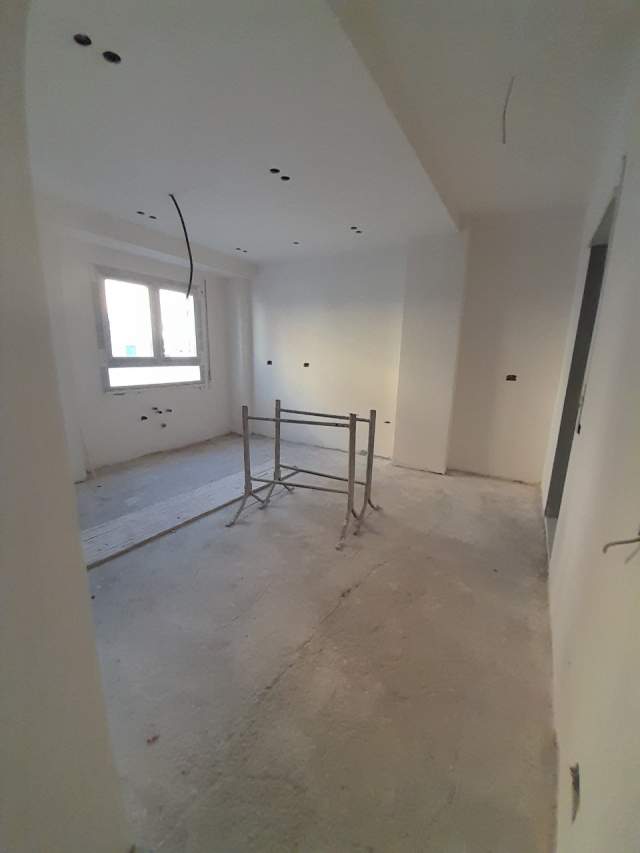 Super Duplex per shitje ne zonen e Liqenit te Thate ne Tirane✔️