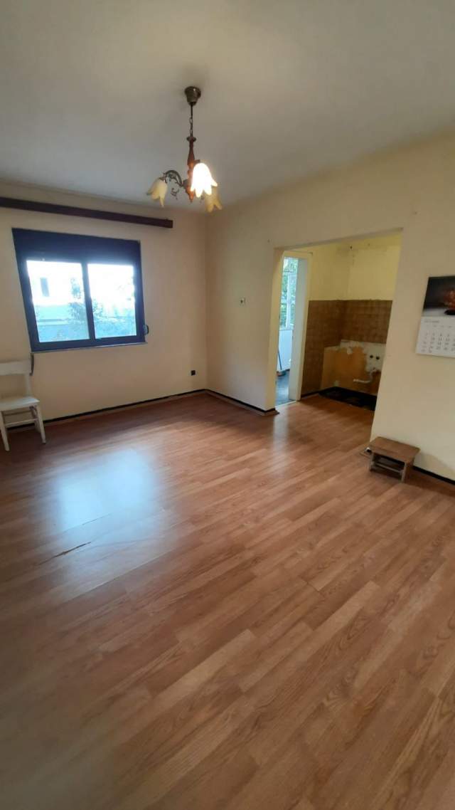 Tirane, shitet apartament 75 m² 85.000 Euro (rruga Frosina Plaku)