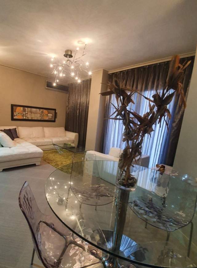 Tirane, jepet me qera apartament 2+1+BLK Kati 5, 110 m² 500 Euro (ROBERT ZHVARC)