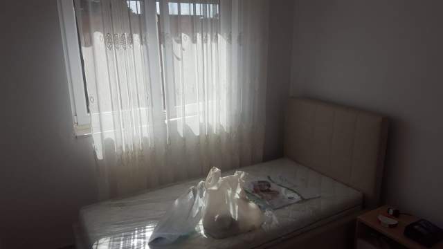 Tirane, jepet me qera apartament 2+1+BLK Kati 1, 85 m² 400 Euro (kongresi manastirit)