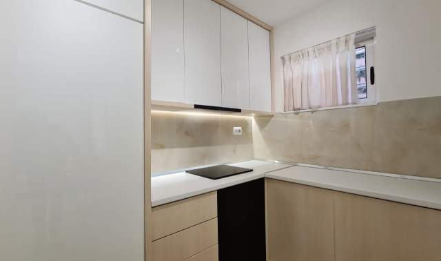 Tirane, shitet apartament 1+1+BLK Kati 2, 51 m² 830.000 Euro (tish dahia)
