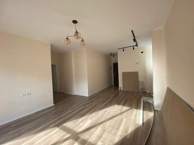 Tirane, shitet apartament 1+1+BLK Kati 2, 55 m² 75.000 Euro (Rruga Albanopoli)