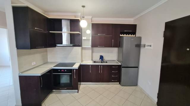 Tirane, shitet apartament 2+1+BLK Kati 5, 88 m² 123.000 Euro (don bosko)
