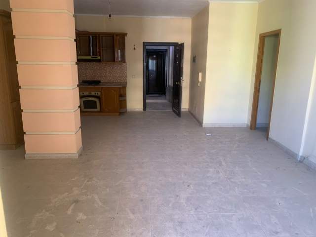Plazh-Durres, ofert apartament 2+1 Kati 5, 97 m² 45.000 Euro (Rruga Bajram Curri)
