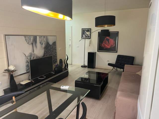Shqiperi, shes apartament Kati 4, 70 m² 125.000 Euro (Rruga Kavajes)