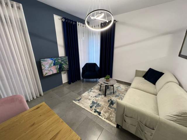 Tirane, shes apartament 1+1+BLK Kati 1, 65 m² 135.000 Euro (rruga e kavajes)