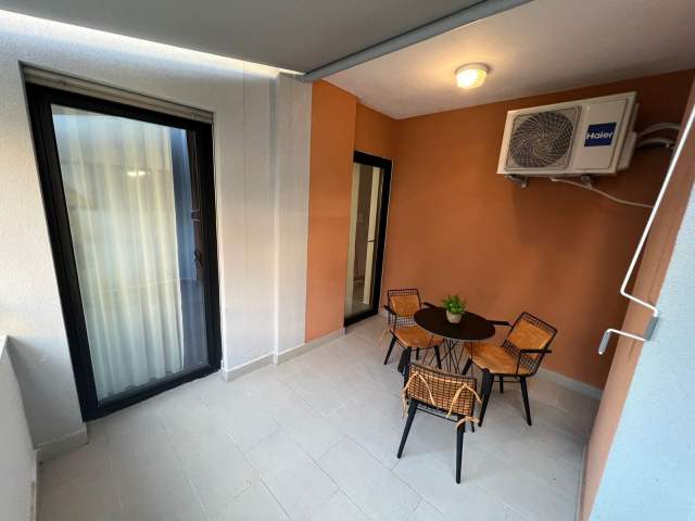 Tirane, shes apartament 1+1+BLK Kati 1, 65 m² 135.000 Euro (rruga e kavajes)