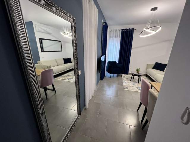Tirane, shes apartament 1+1+BLK Kati 1, 65 m² 135.000 Euro (rruga e kavajes)