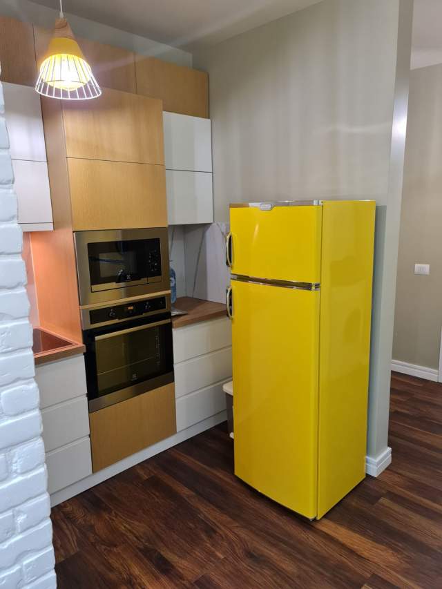Tirane, jepet me qera apartament 2+1+BLK Kati 2, 80 m² 800 Euro (RRUGA E VILAVE LUNDER)