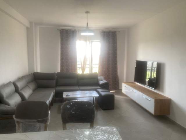 Tirane, jepet me qera apartament 2+1+BLK Kati 3, 115 m² 500 Euro (Bulevardi Kasharit)