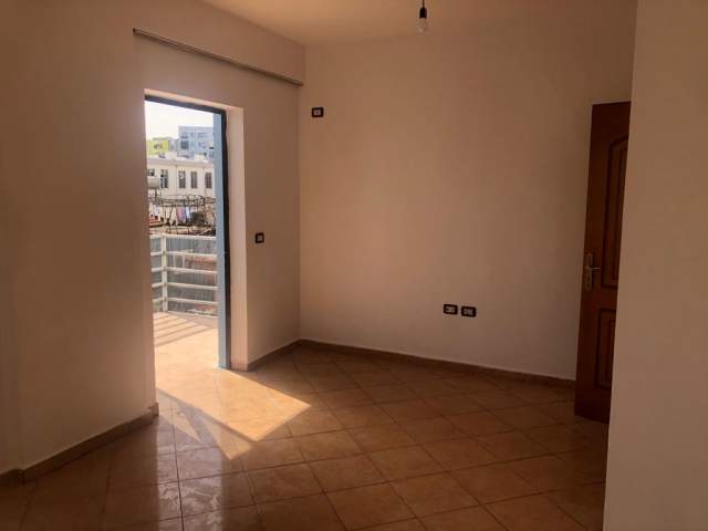 Tirane, shitet apartament 2+1+BLK Kati 2, 88 m² 88.700 Euro (Rruga Don Bosko)